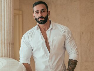 MusclesMaster livesex anal